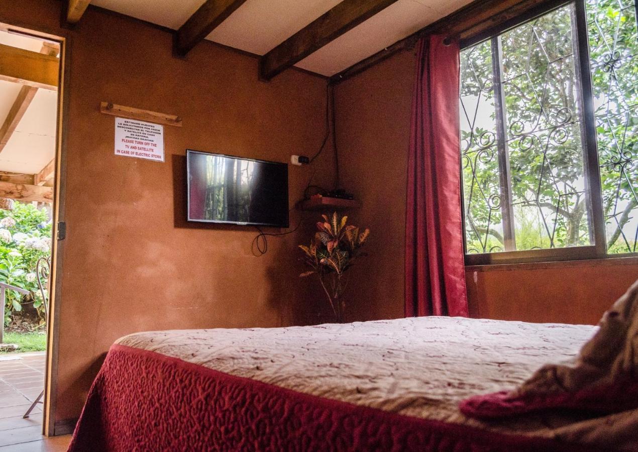 Hotel Chalets Los Volcanes Fraijanes エクステリア 写真